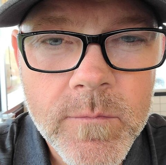 Meet your Posher, Steven - Picture 1 of 1